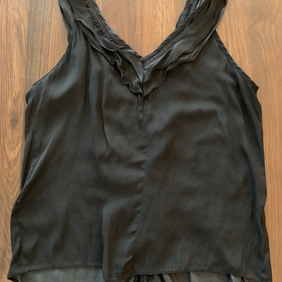 H&M Tank Top - Picture 4 of 4